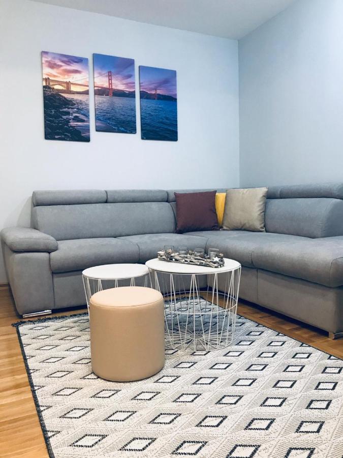 Apartman Jela Nova Varos Exterior photo