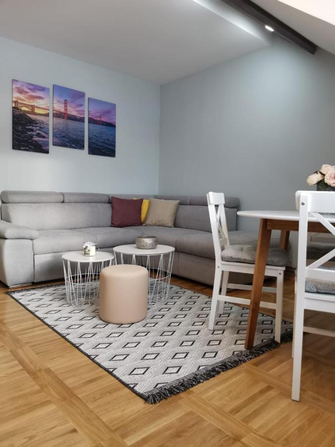 Apartman Jela Nova Varos Exterior photo